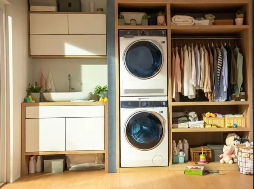 _0018_10 Easy Tips to Maintain Clothes for Longevity.jpg