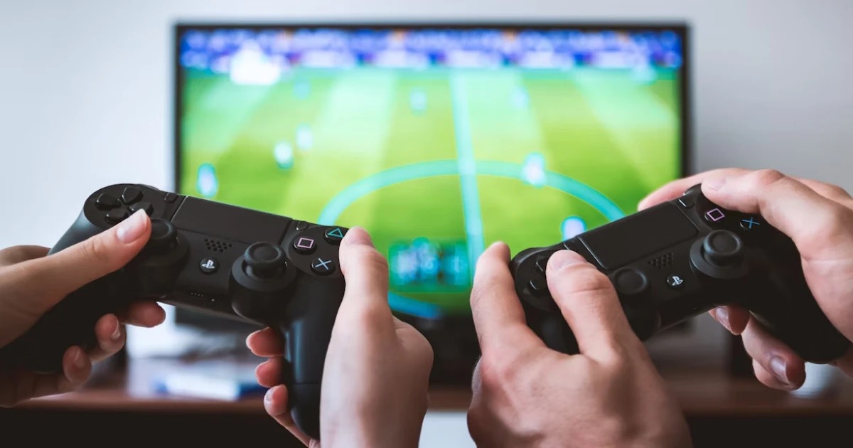 _0008_Top 5 Gaming Consoles on a Budget (2025 Edition).jpg